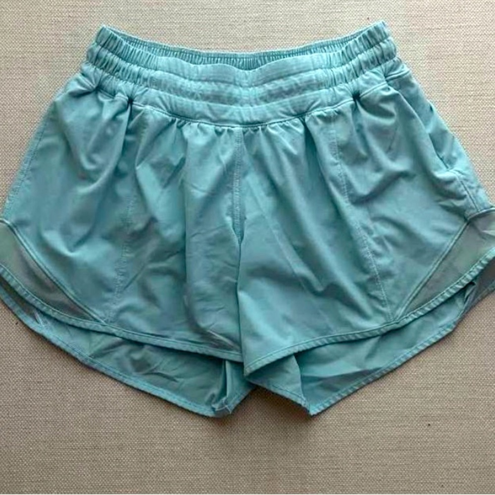ICING BLUE HOTTY HOT SHORTS 4”
